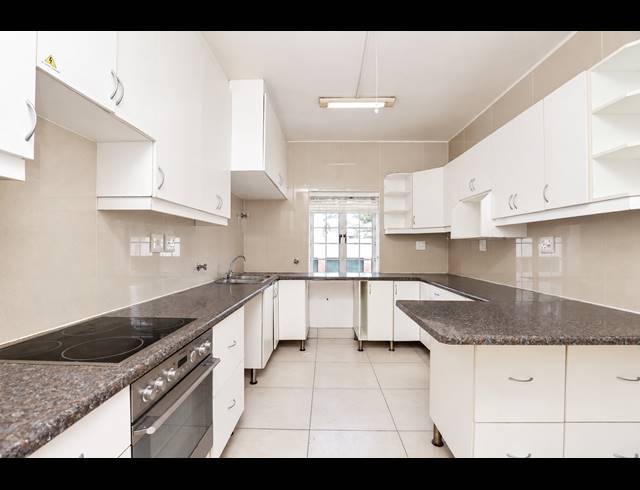 1.5 BEDROOM APARTMENT FOR SALE IN MUSGRAVE